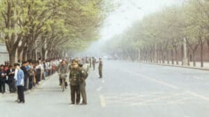 FalunGong Eve of Persecution 425 1 300x169